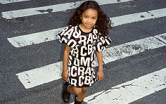 FW24-MARC JACOBS-MAIN (1)